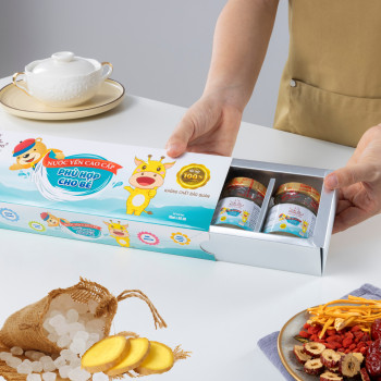 NƯỚC YẾN CAO CẤP PHÙ HỢP CHO BÉ ( Hộp quà tặng 05 hũ) NƯỚC YẾN CAO CẤP PHÙ HỢP CHO BÉ ( Hộp quà tặng 05 hũ)